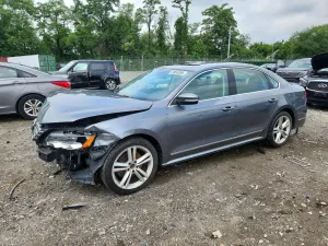 Volkswagen Passat 1.8L 4 2015