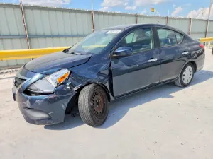 Nissan Versa 1.6L 4 2015