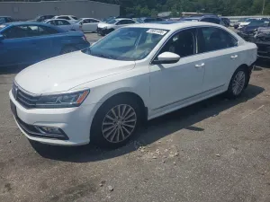 Volkswagen Passat 1.8L 4 2017