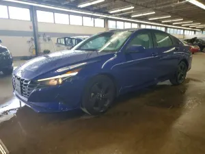 Hyundai Elantra 2.0L 4 2021