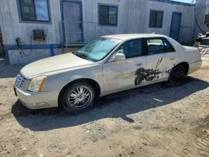 Cadillac DTS 4.6L 8 2010
