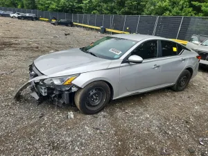 Nissan Altima 2.5L 4 2020