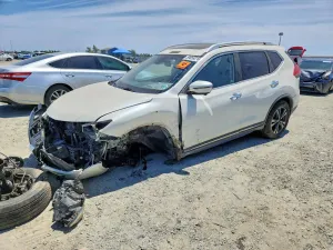 Nissan Rogue 2.5L 4 2017