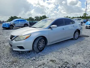 Nissan Altima 2.5L 4 2017