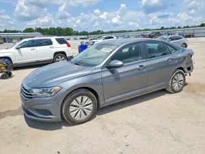 Volkswagen Jetta 1.4L 4 2019