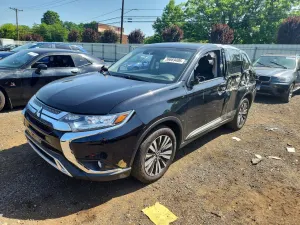 Mitsubishi Outlander 2.4L 4 2020
