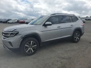 Volkswagen Atlas SE 2.0L 4 2021