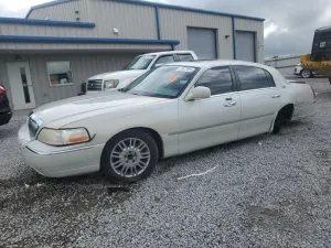 Lincoln Town Car SIGNATURE LIMITED 4.6L 8 2007