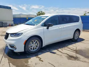 Chrysler Pacifica 3.6L 6 2025