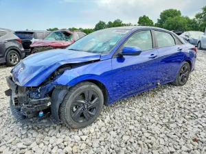 Hyundai Elantra 2.0L 4 2021