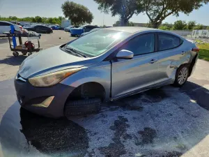 Hyundai Elantra 1.8L 4 2015
