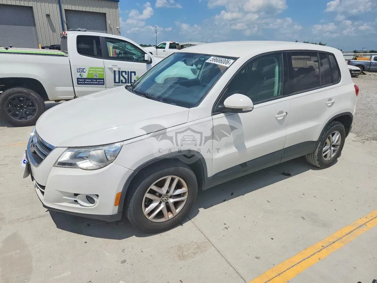 Volkswagen Tiguan 2.0L 4 2011