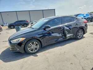 Hyundai Elantra 2.0L 4 2017