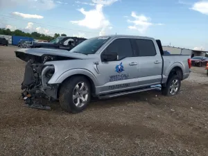 Ford F-150 5.0L 8 2021