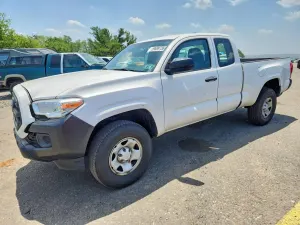 Toyota Tacoma 2.7L 4 2016