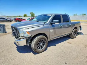 RAM 1500 5.7L 8 2013