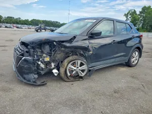 Nissan Kicks 1.6L 4 2021