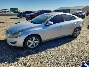 Volvo S60 2.4L 5 2012