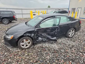 Volkswagen Jetta 1.4L 4 2017