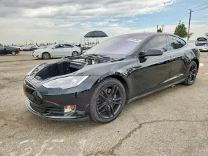 Tesla Model S 2013
