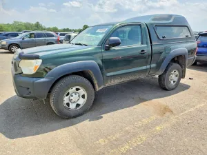 Toyota Tacoma 2.7L 4 2012