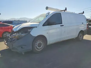 Mercedes-Benz Metris 2.0L 4 2016