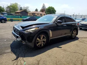 Infiniti FX 3.7L 6 2013