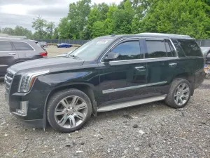 Cadillac Escalade 6.2L 8 2015