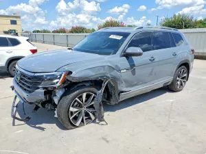 Volkswagen Atlas 2.0L 4 2025