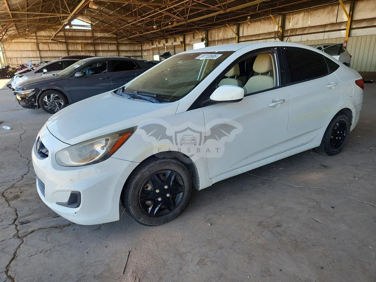 Hyundai Accent 1.6L 4 2013