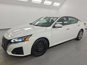 Nissan Altima 2.5L 4 2023