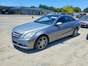 Mercedes-Benz E 3.5L 6 2010