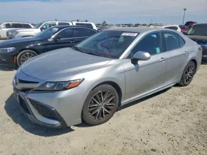 Toyota Camry 2.5L 4 2022