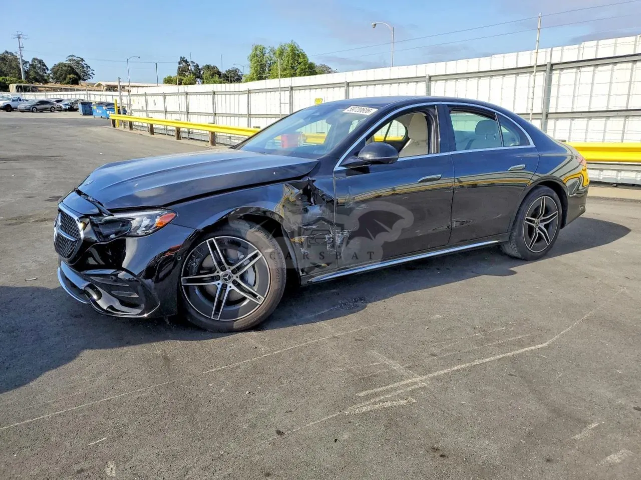 Mercedes-Benz E 2.0L 4 2025
