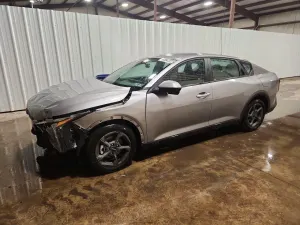 Kia K4 2.0L 4 2026