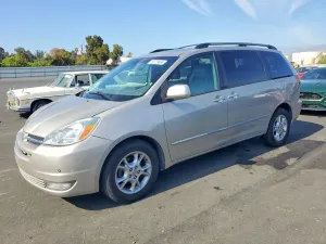 Toyota Sienna 3.3L 6 2004