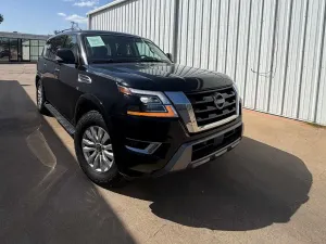 Nissan Armada 5.6L 8 2021