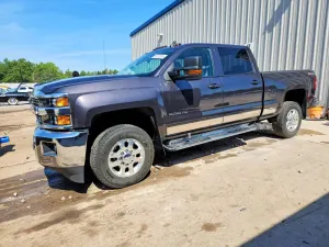 Chevrolet Silverado 1500 6.6L 8 2015