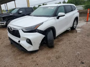 Toyota Highlander 2.4L 4 2025