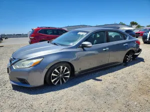 Nissan Altima 2.5L 4 2017
