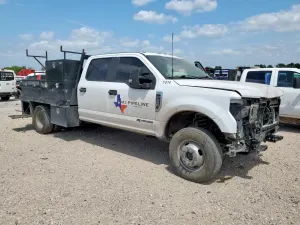 Ford F-350 SUPER DUTY 6.7L 8 2022