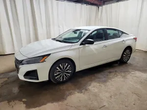 Nissan Altima 2.5L 4 2025