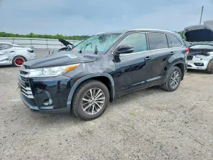 Toyota Highlander 3.5L 6 2018