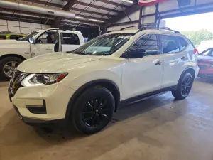Nissan Rogue 2.5L 4 2017