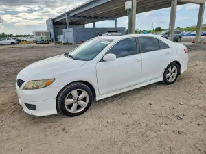 Toyota Camry 2.5L 4 2010