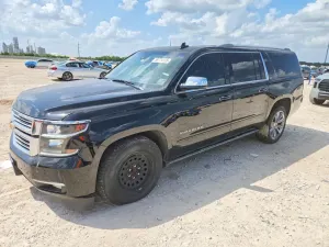Chevrolet Suburban 5.3L 8 2016