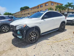 Mercedes-Benz GLE 3.0L 6 2016