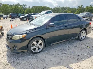 Toyota Corolla 1.8L 4 2013