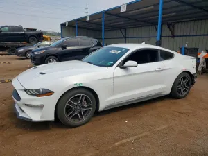 Ford Mustang 2.3L 4 2022