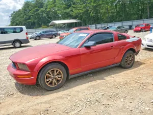 Ford Mustang 4.0L 6 2005